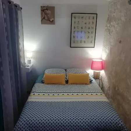 Saumur Loire Et Oda ve Kahvaltı